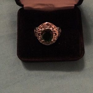 Fashion ring